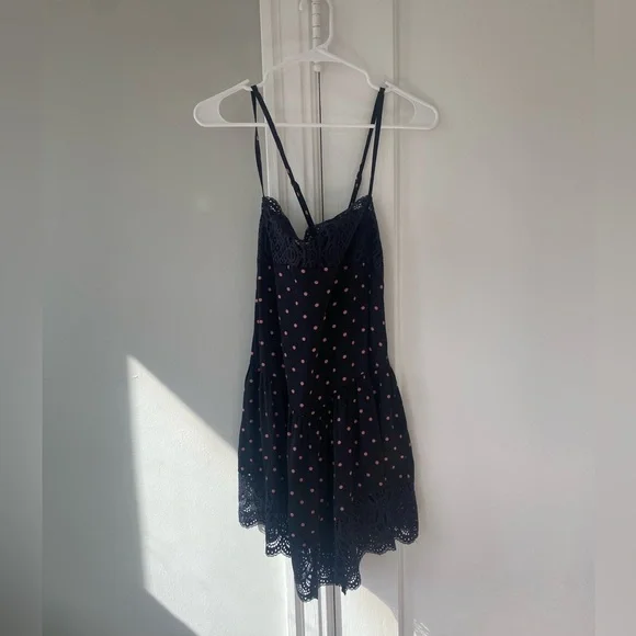 NWT Intimately Free People City Wanders Trapeze Slip in Black and pink polka dot - Picture 3 of 7